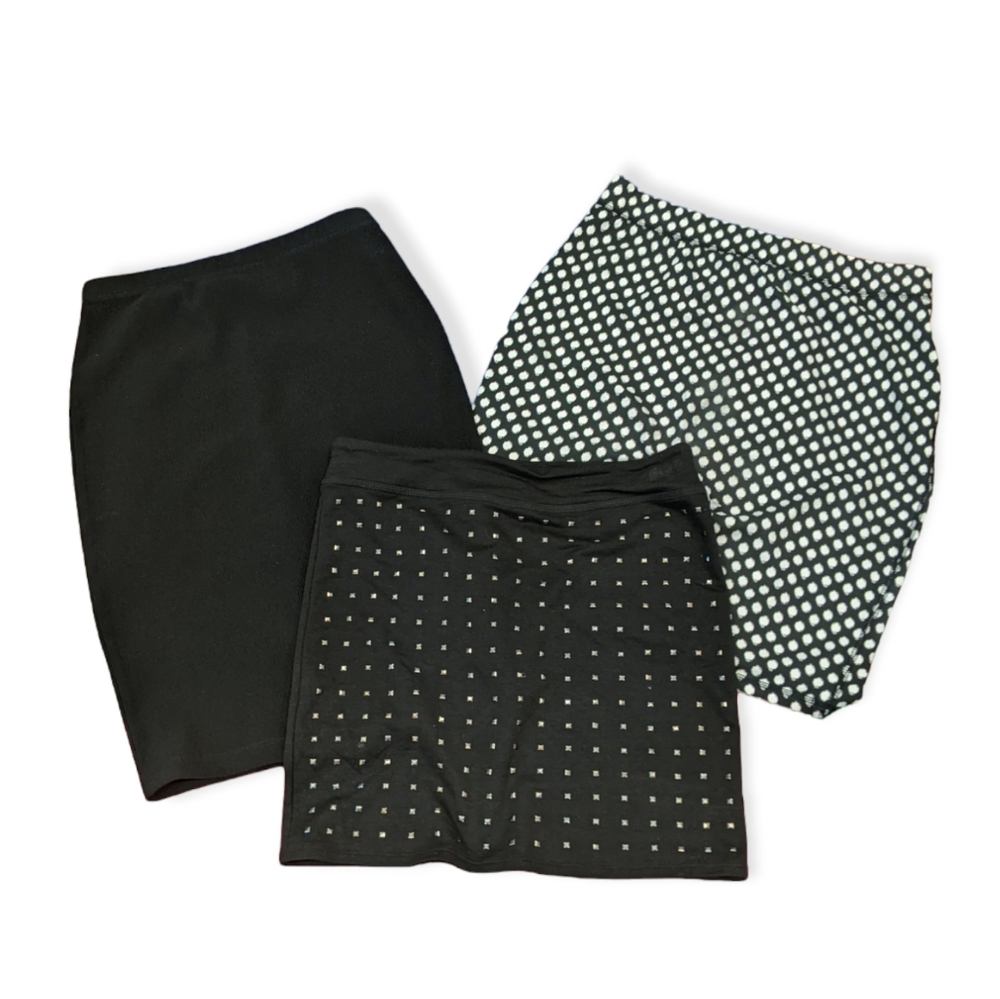 3/$25 Set of 3 Stretchy Skirts Size XS/S Ribbed Polka Dot Studded Various Brands